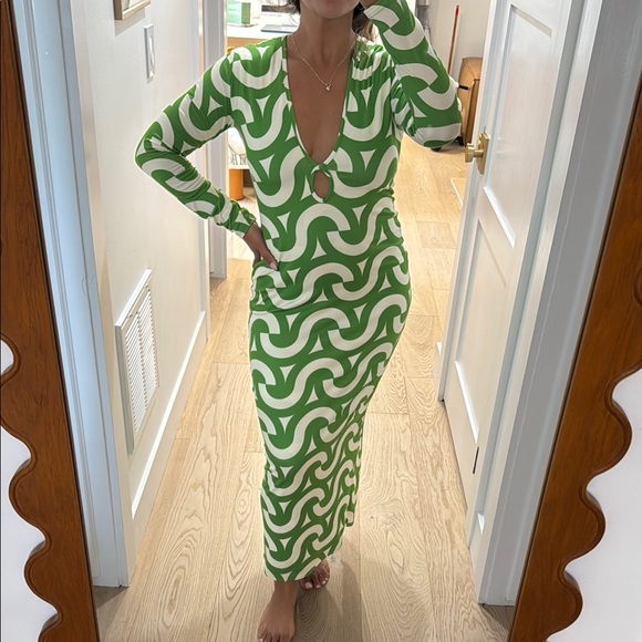 RESA Green and White Long Sleeve Dress - Picture 1 of 2